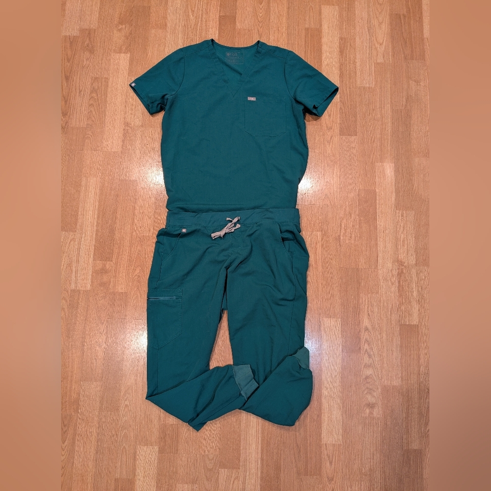 Figs Women Scrubs Set Grren XL